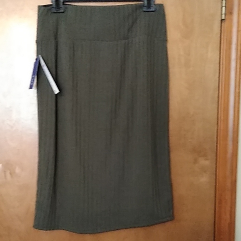 APT. 9 Skirt - Picture 2 of 2